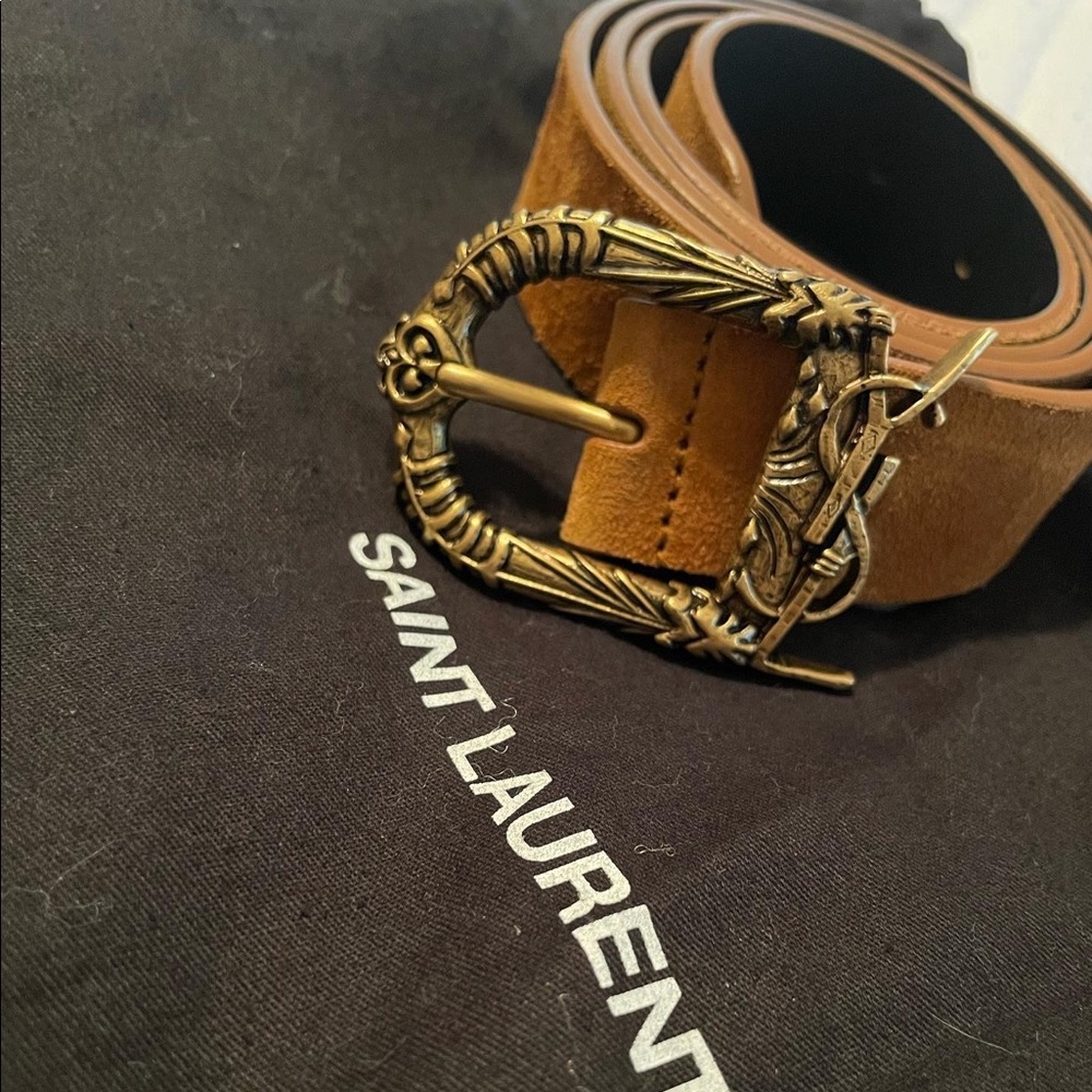 Ysl suede belt. Barely worn. Authentic.